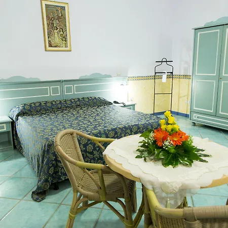 Centro Congressi Polo Nautico Hotel 4*