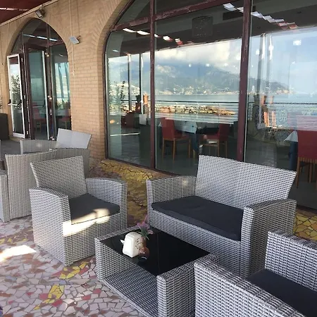 Centro Congressi Polo Nautico Hotel 4*