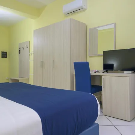 酒店 波罗那奥缇科中央会议酒店 4*