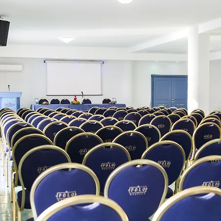 波罗那奥缇科中央会议酒店 酒店