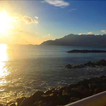 波罗那奥缇科中央会议酒店 酒店 4*