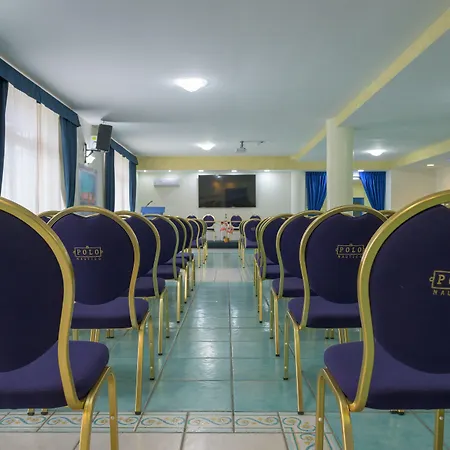 酒店 波罗那奥缇科中央会议酒店