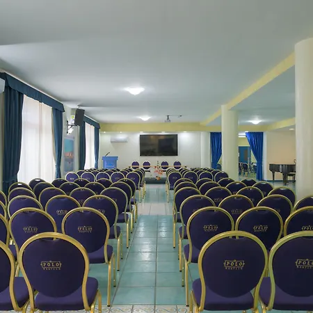 酒店 波罗那奥缇科中央会议酒店