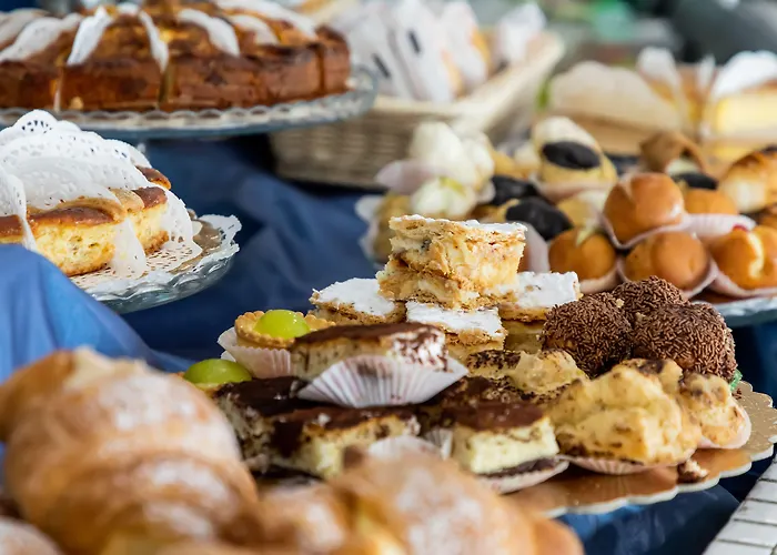 波罗那奥缇科中央会议酒店 4* 萨莱诺